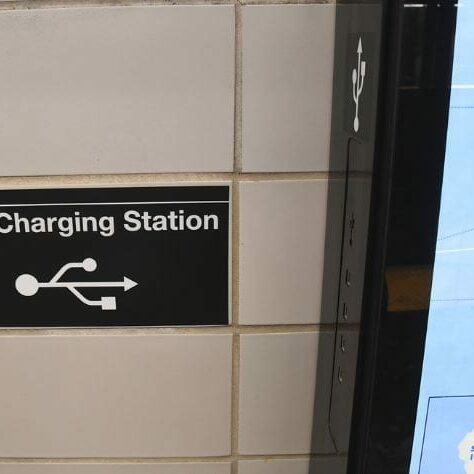 Public USB charging station 1